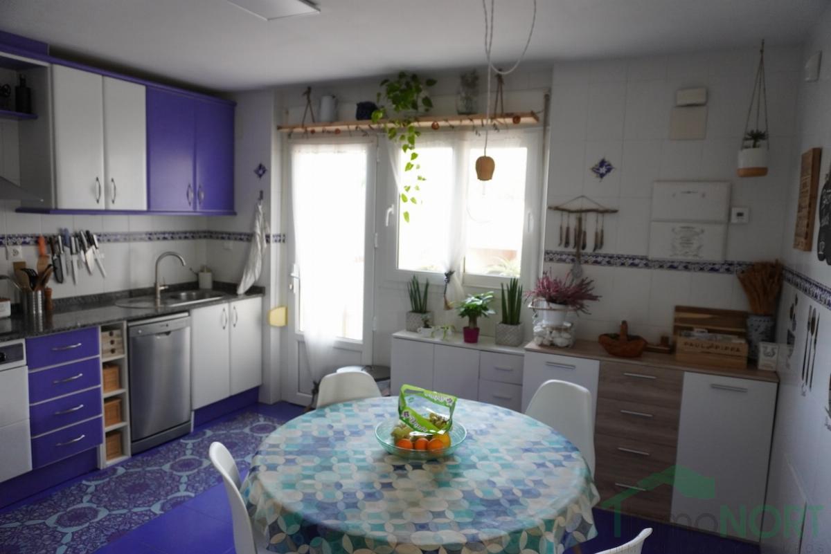 For sale of chalet in Alicante