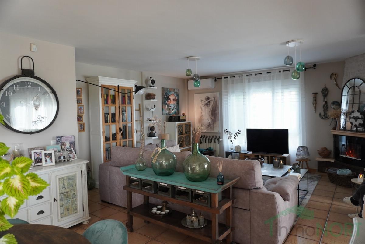 For sale of chalet in Alicante