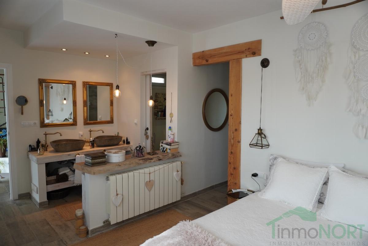 For sale of chalet in Alicante