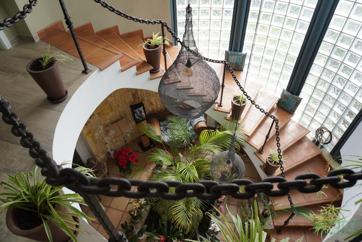 For sale of chalet in Alicante