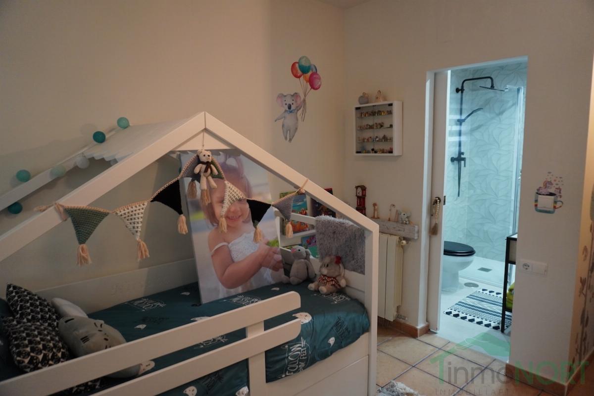 For sale of chalet in Alicante