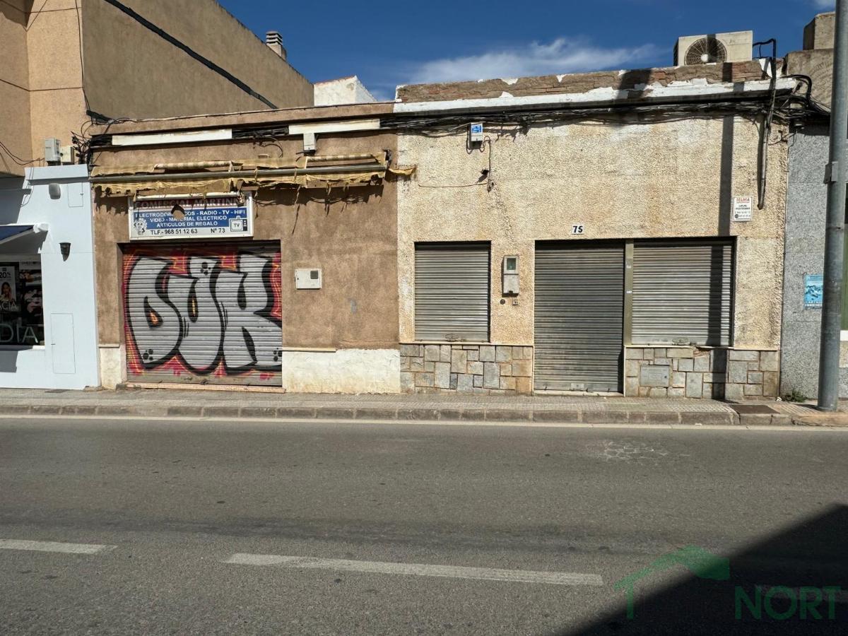 For sale of commercial in Cartagena