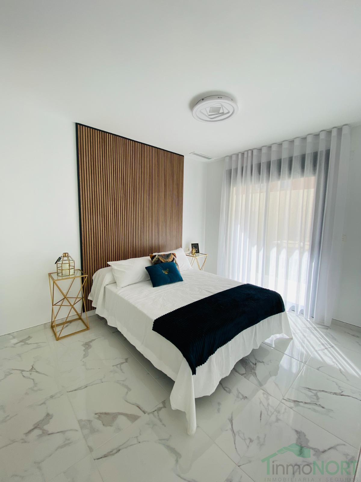For sale of chalet in Torrevieja