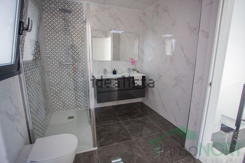 For sale of chalet in Torrevieja