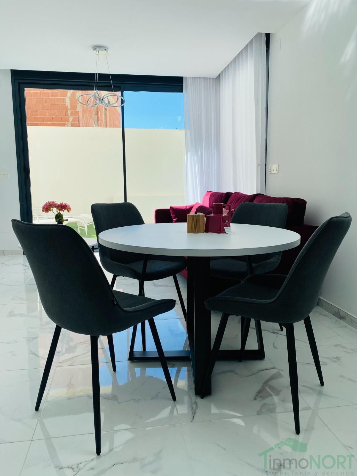 For sale of chalet in Torrevieja