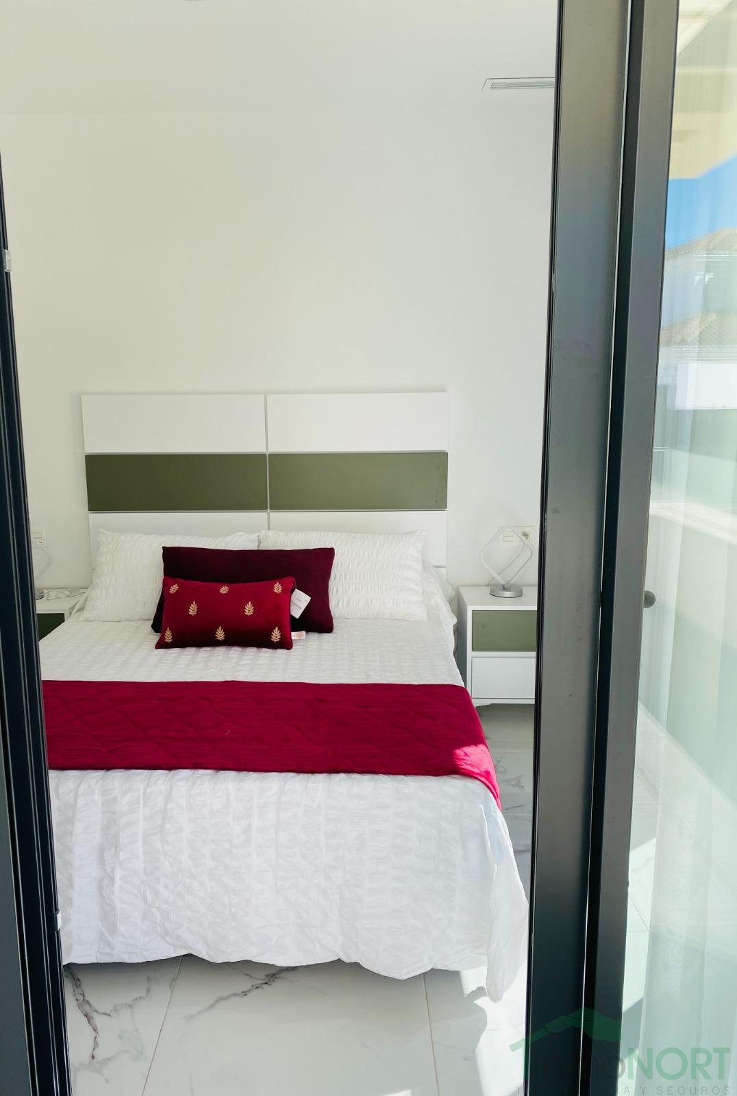 For sale of chalet in Torrevieja