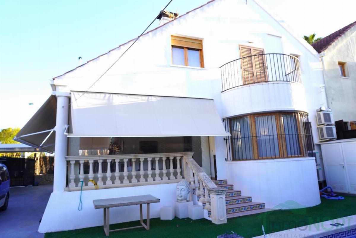 For sale of chalet in Elche-Elx