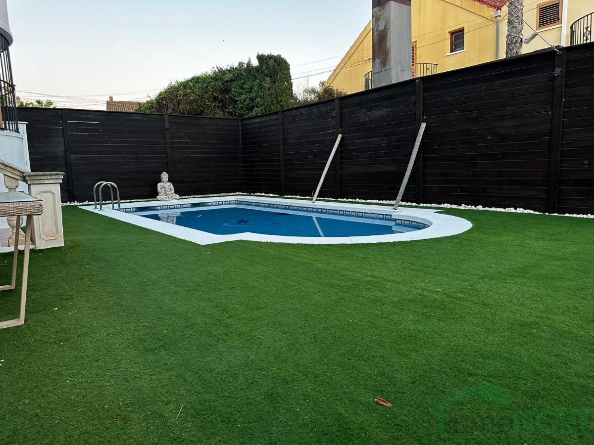For sale of chalet in Elche-Elx