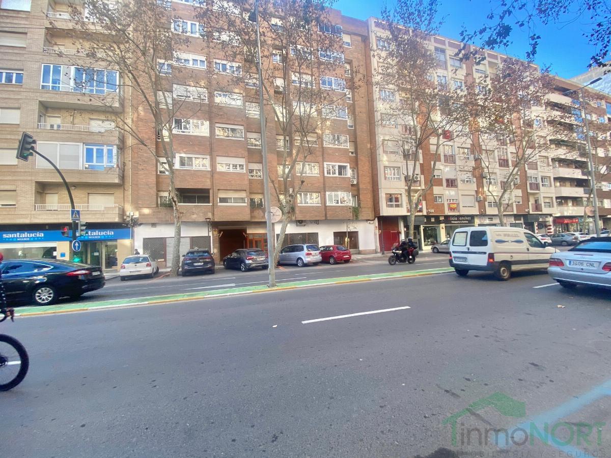 For sale of commercial in Cartagena