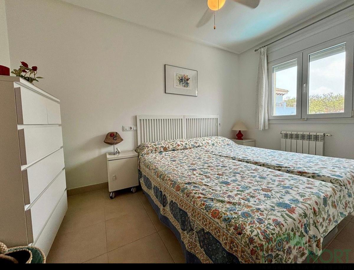 For sale of chalet in Murcia