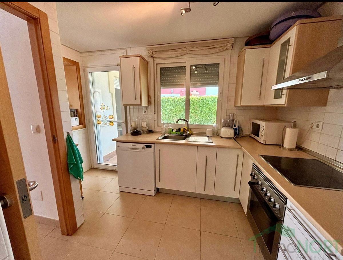 For sale of chalet in Murcia