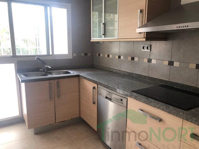 For sale of duplex in Murcia