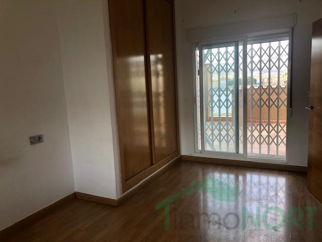 For sale of duplex in Murcia