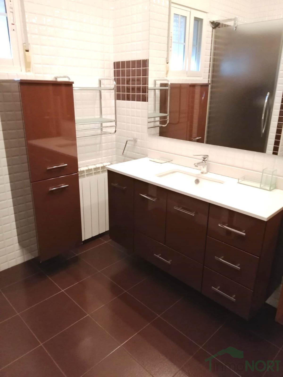 For sale of chalet in Cartagena