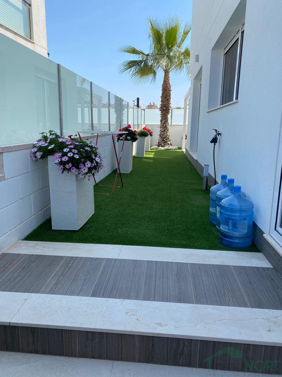 Venta de chalet en Alicante