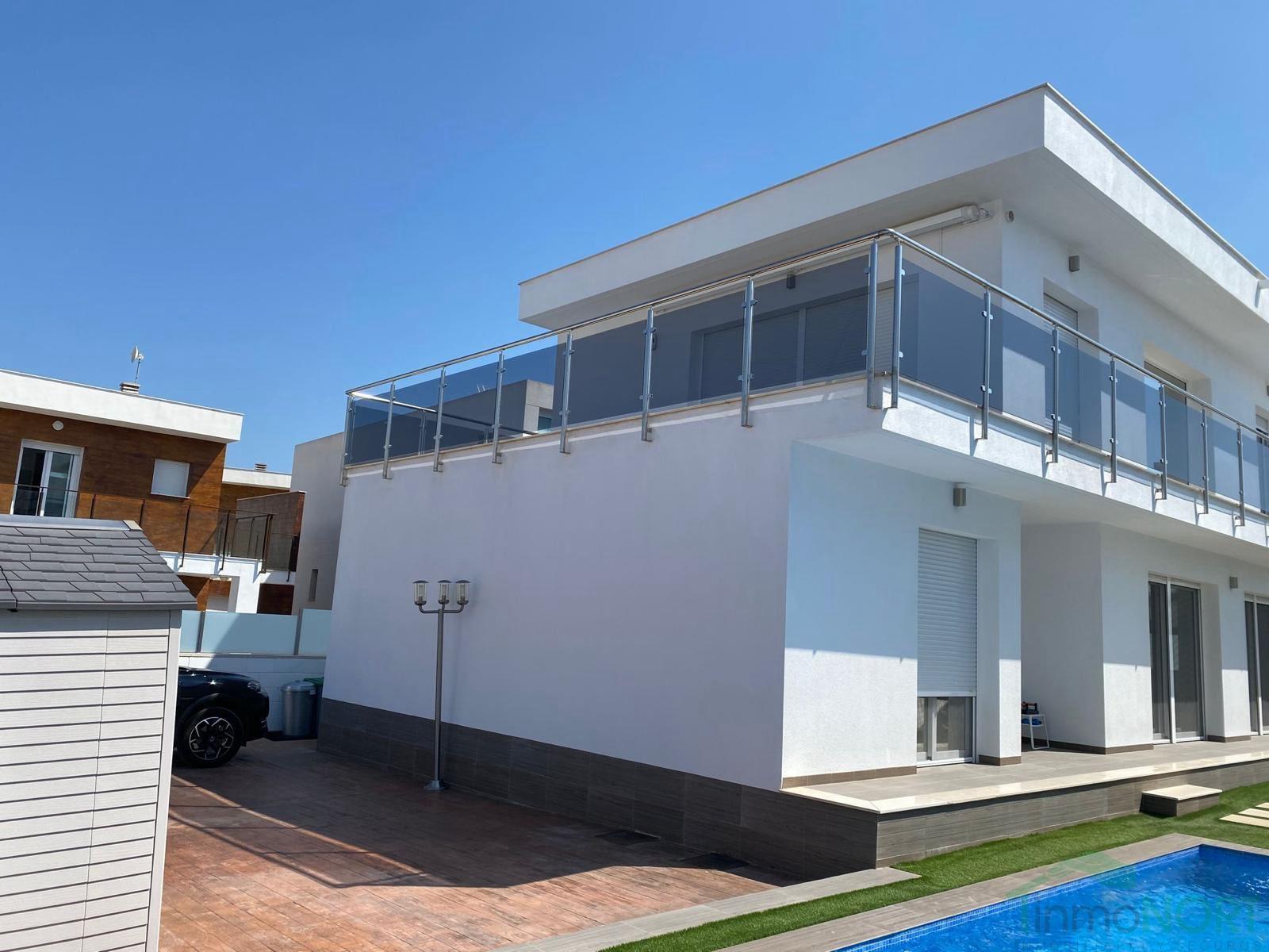 Venta de chalet en Alicante