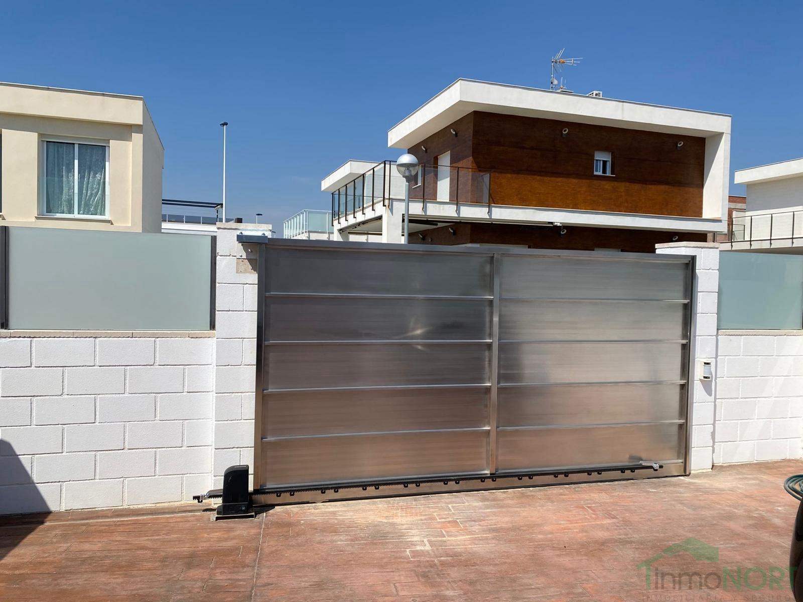 Venta de chalet en Alicante