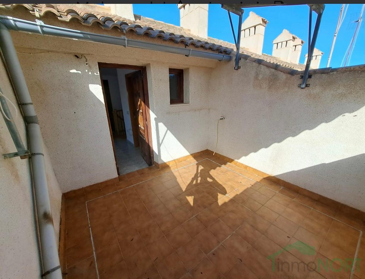 For sale of bungalow in Los Alcázares