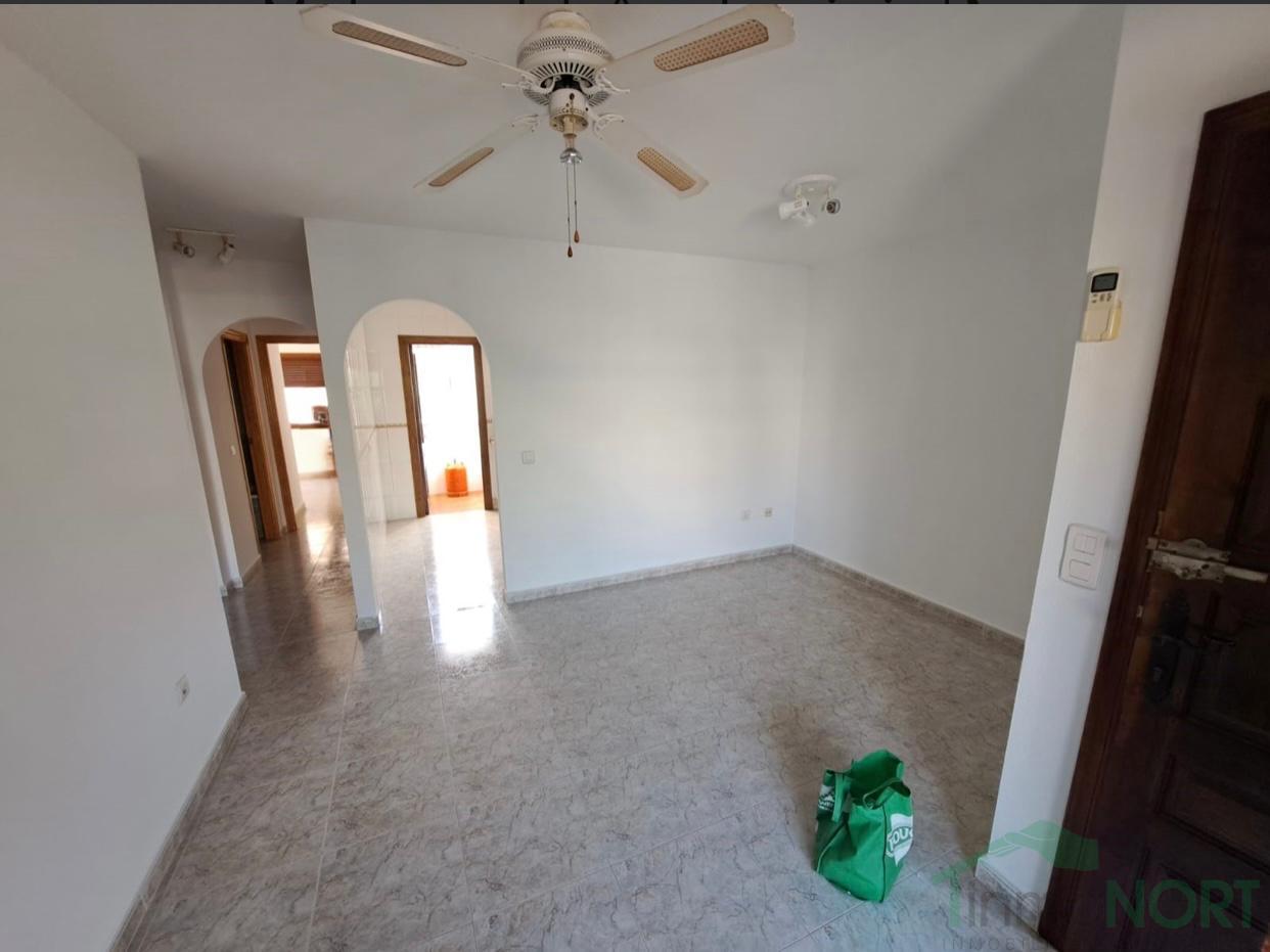 For sale of bungalow in Los Alcázares