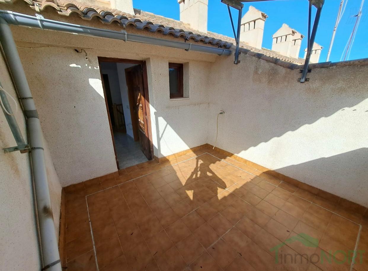 For sale of bungalow in Los Alcázares