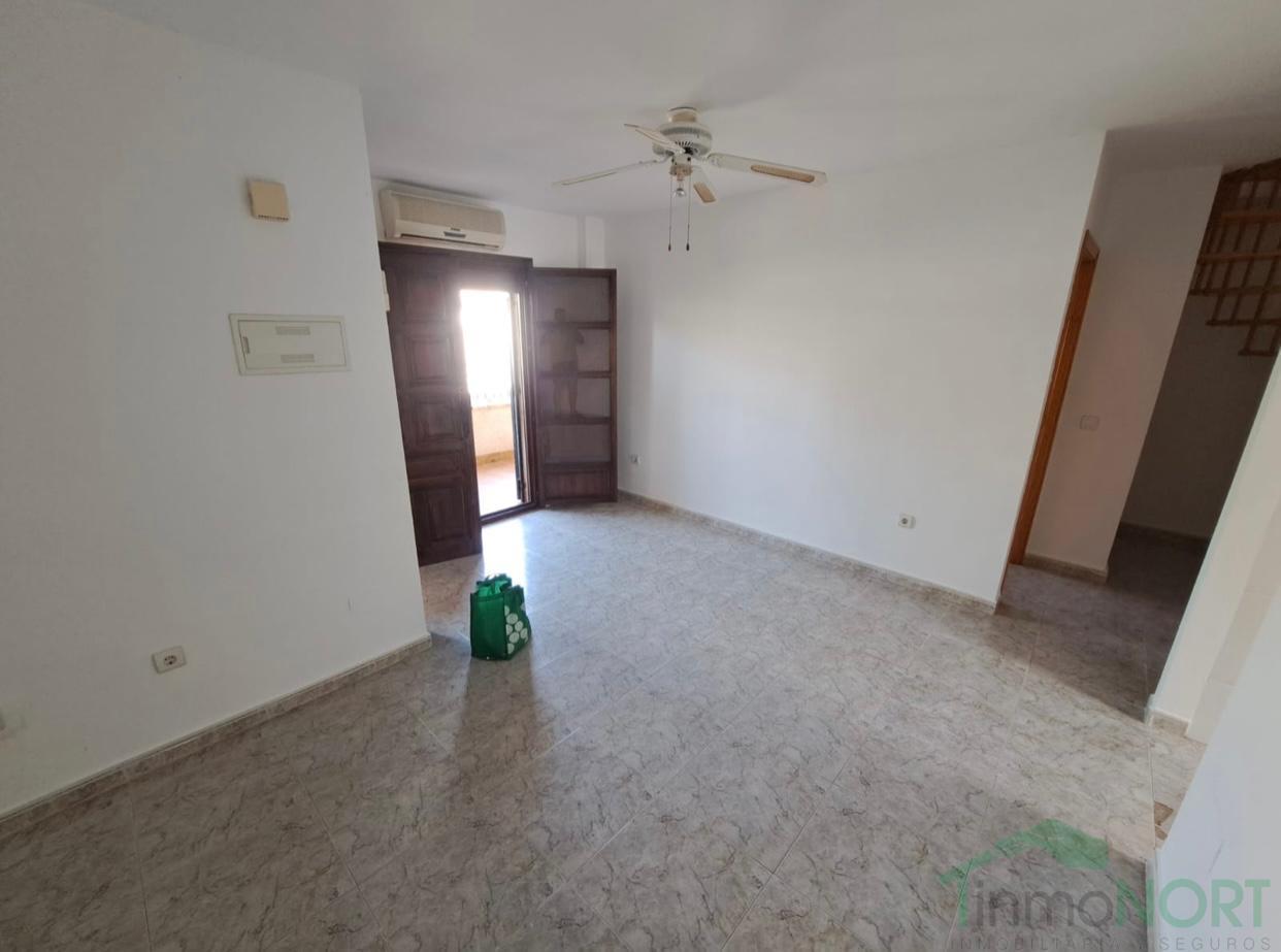 For sale of bungalow in Los Alcázares