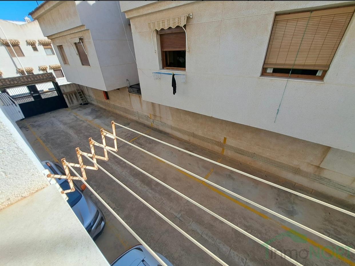 For sale of bungalow in Los Alcázares