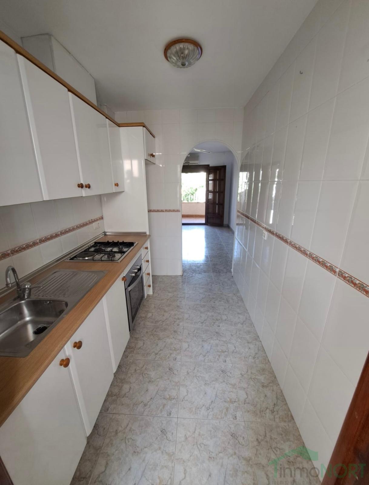 For sale of bungalow in Los Alcázares