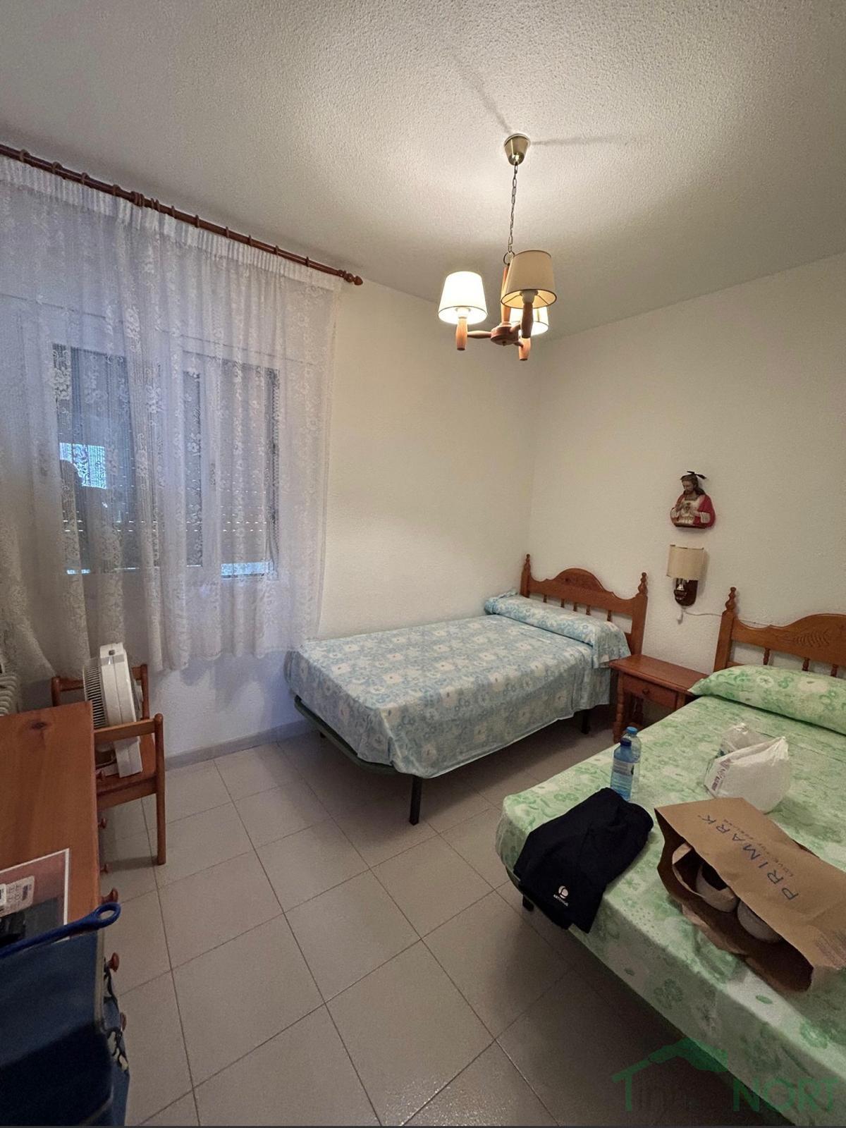 For sale of flat in Los Alcázares