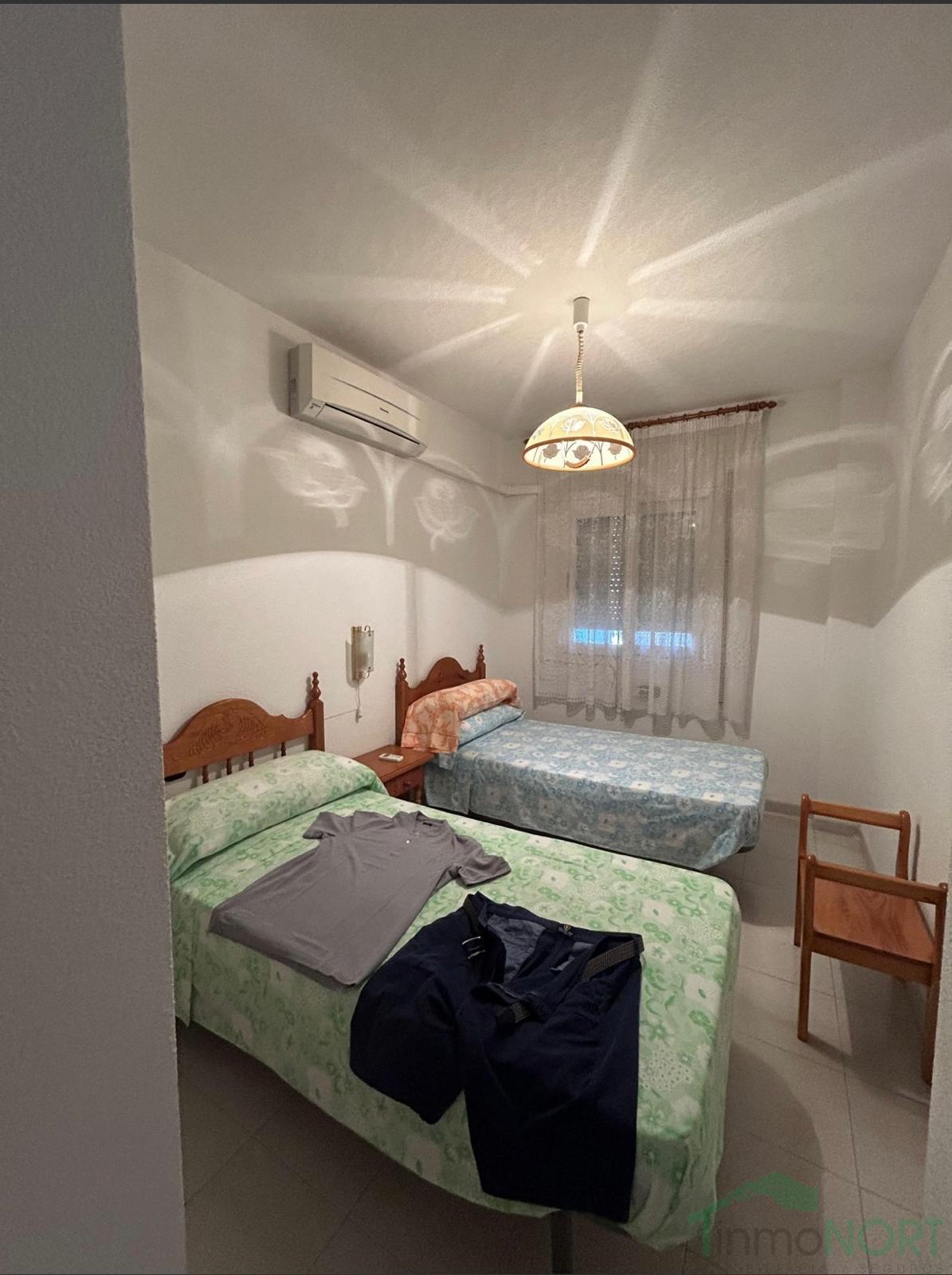 For sale of flat in Los Alcázares