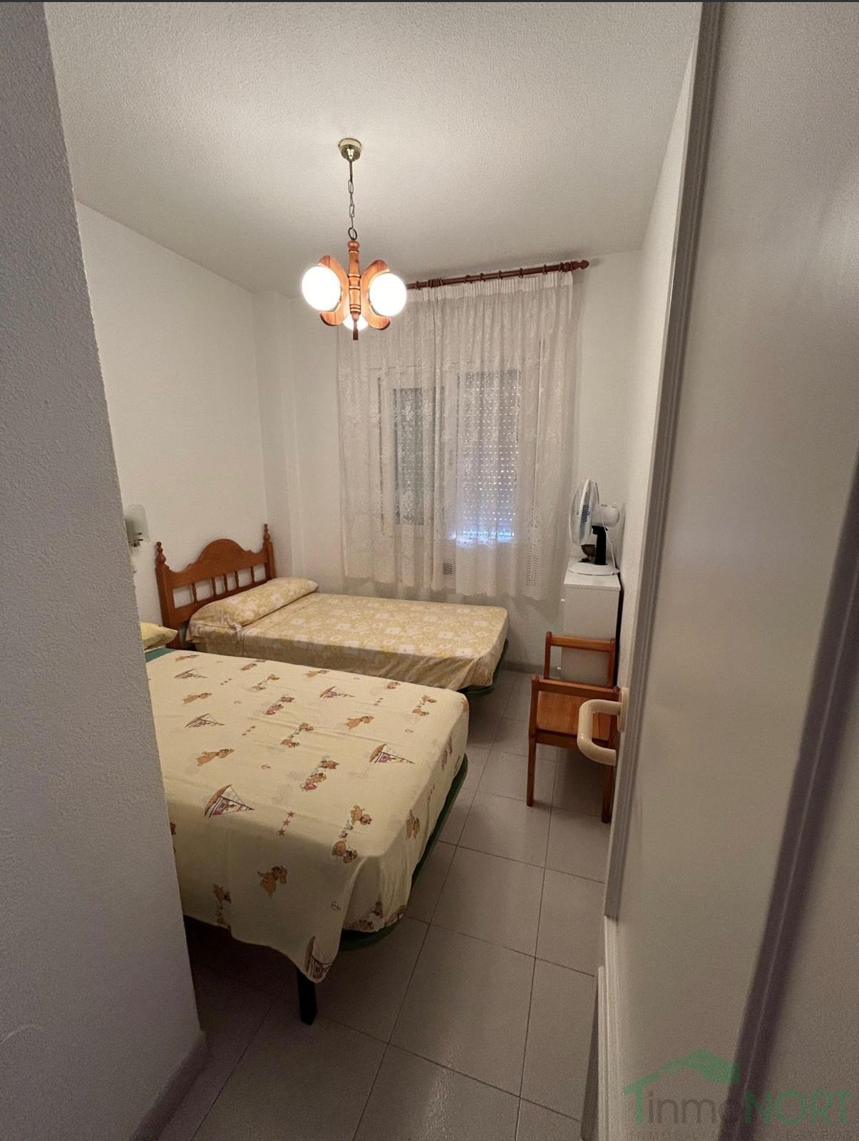For sale of flat in Los Alcázares