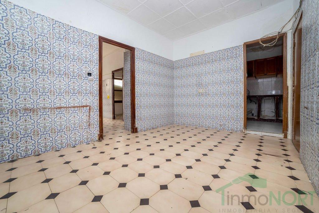 For sale of ground floor in Cartagena