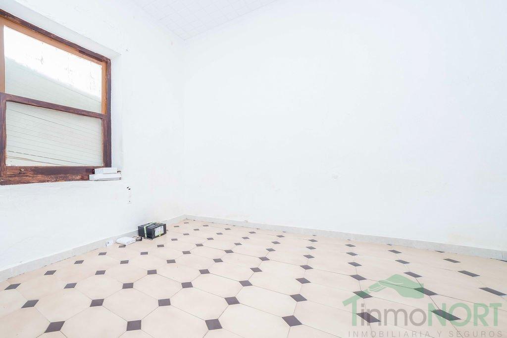 For sale of ground floor in Cartagena