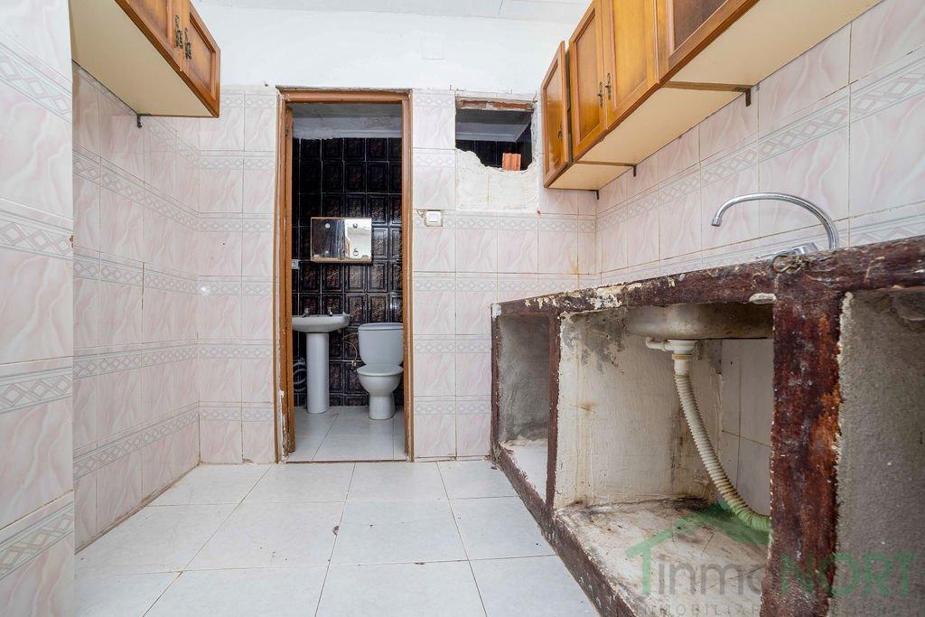 For sale of ground floor in Cartagena