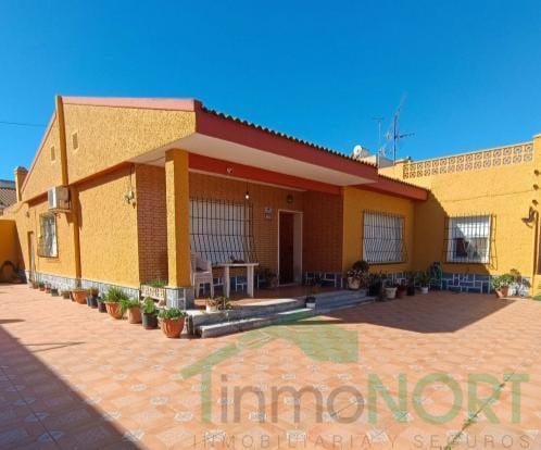 For sale of chalet in Cartagena