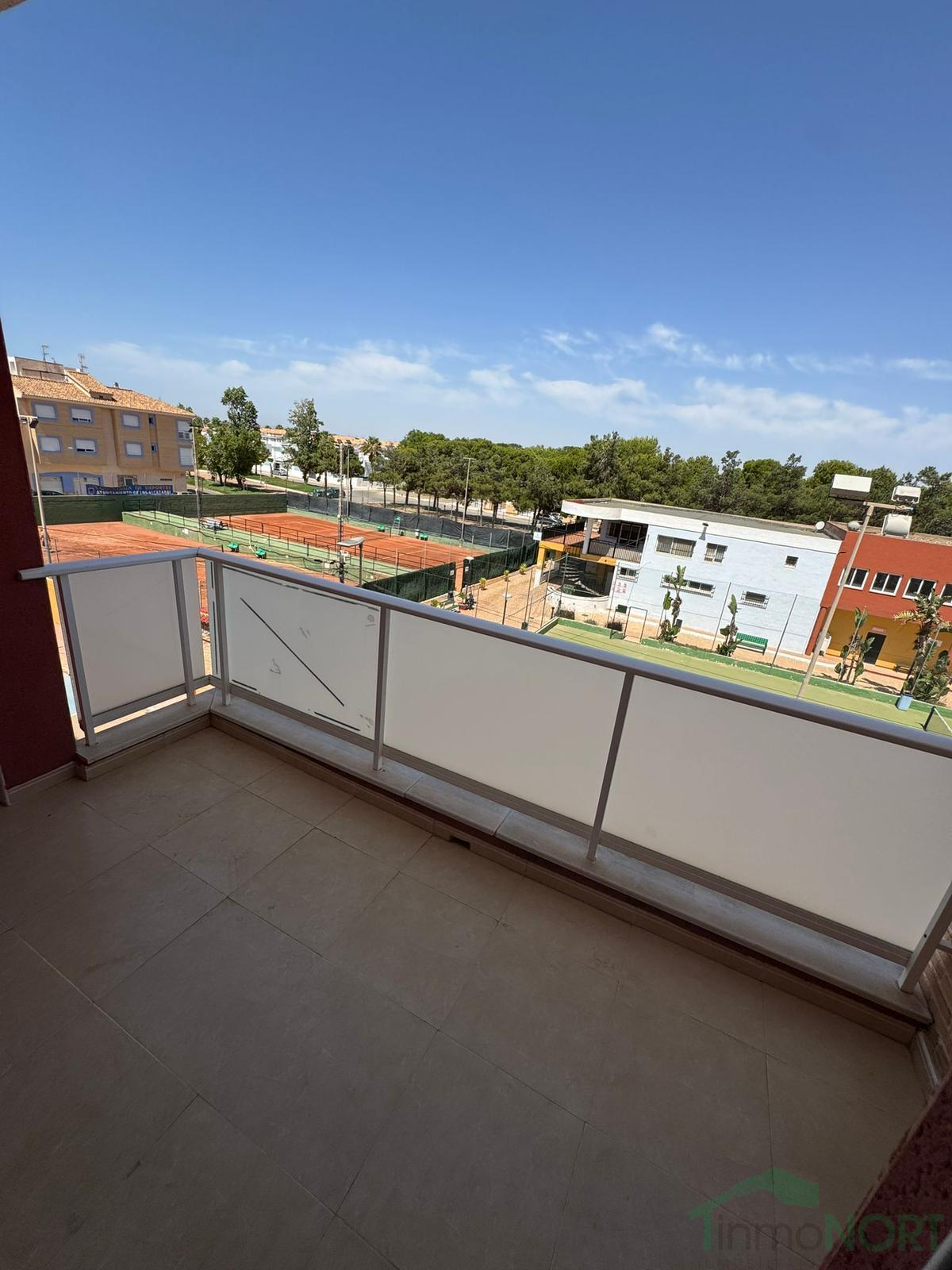 Venta de piso en Los Alcázares