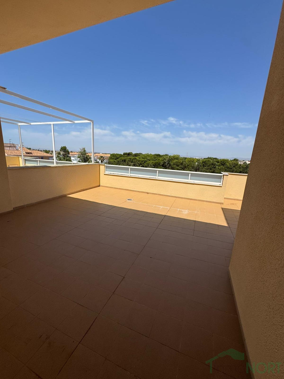 Venta de piso en Los Alcázares