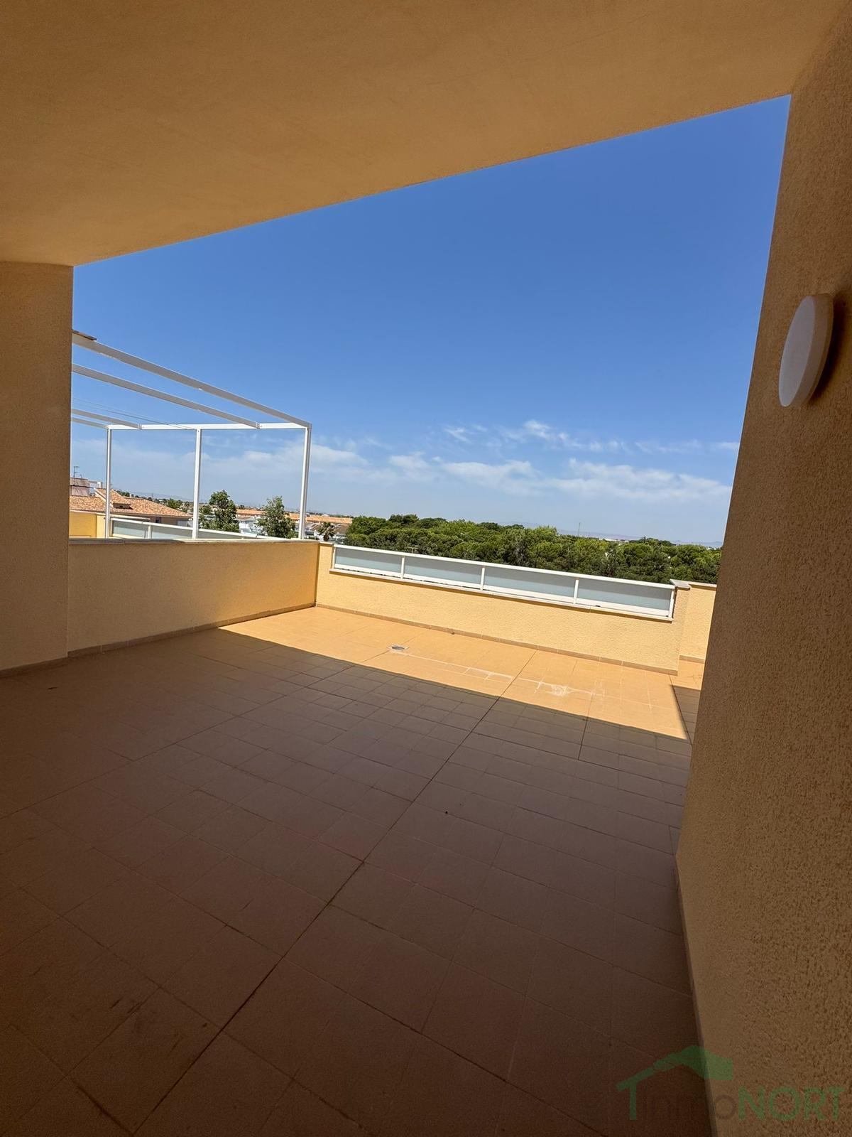 Venta de piso en Los Alcázares