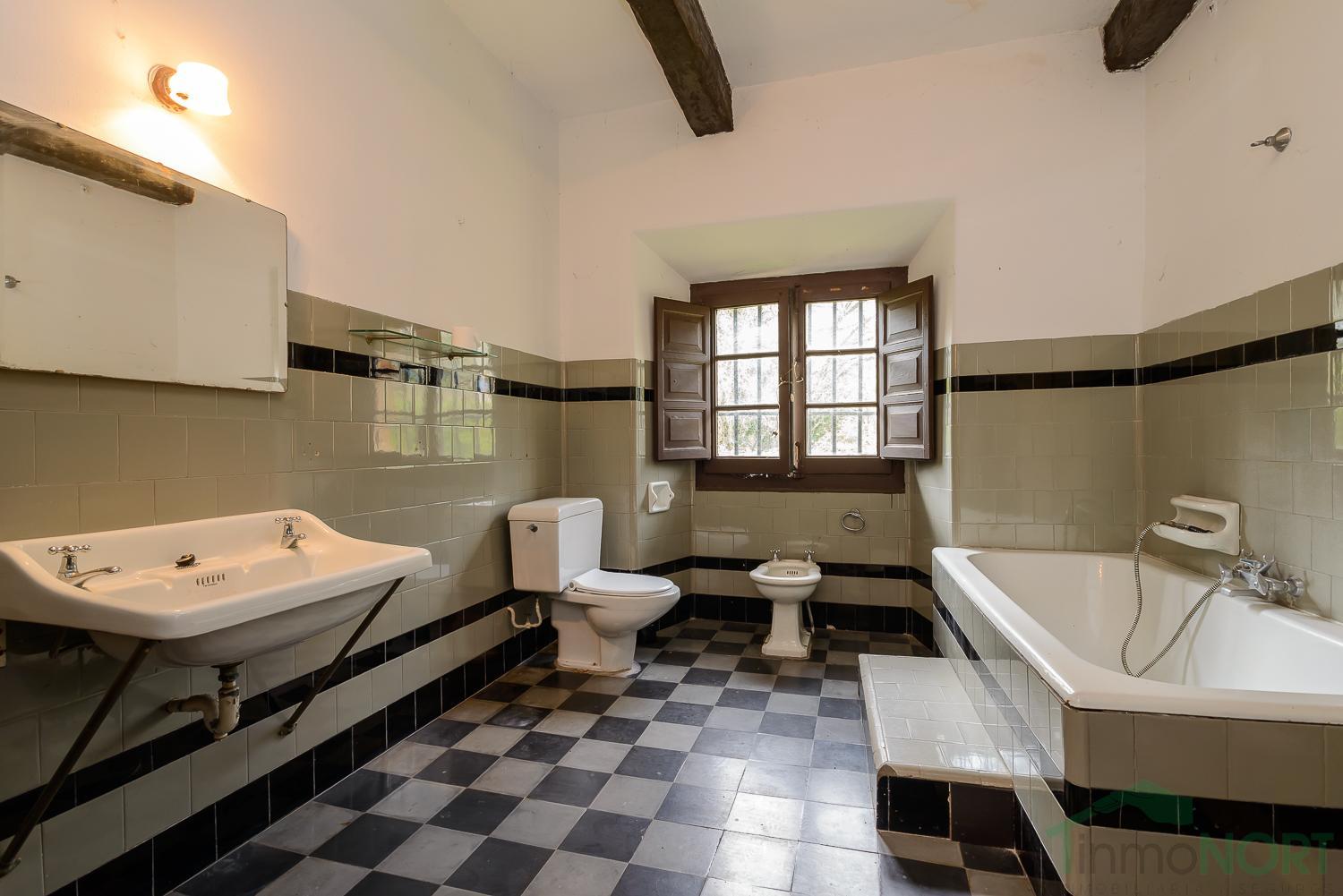 Venta de edificio en Oviedo Venta de edificio en Oviedo