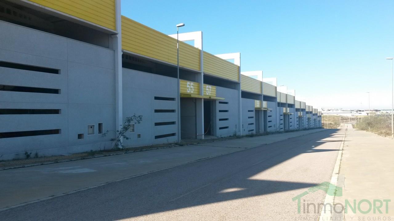 Venta de nave en Alcalá de Guadaíra