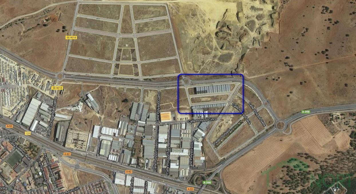 Venta de nave en Alcalá de Guadaíra