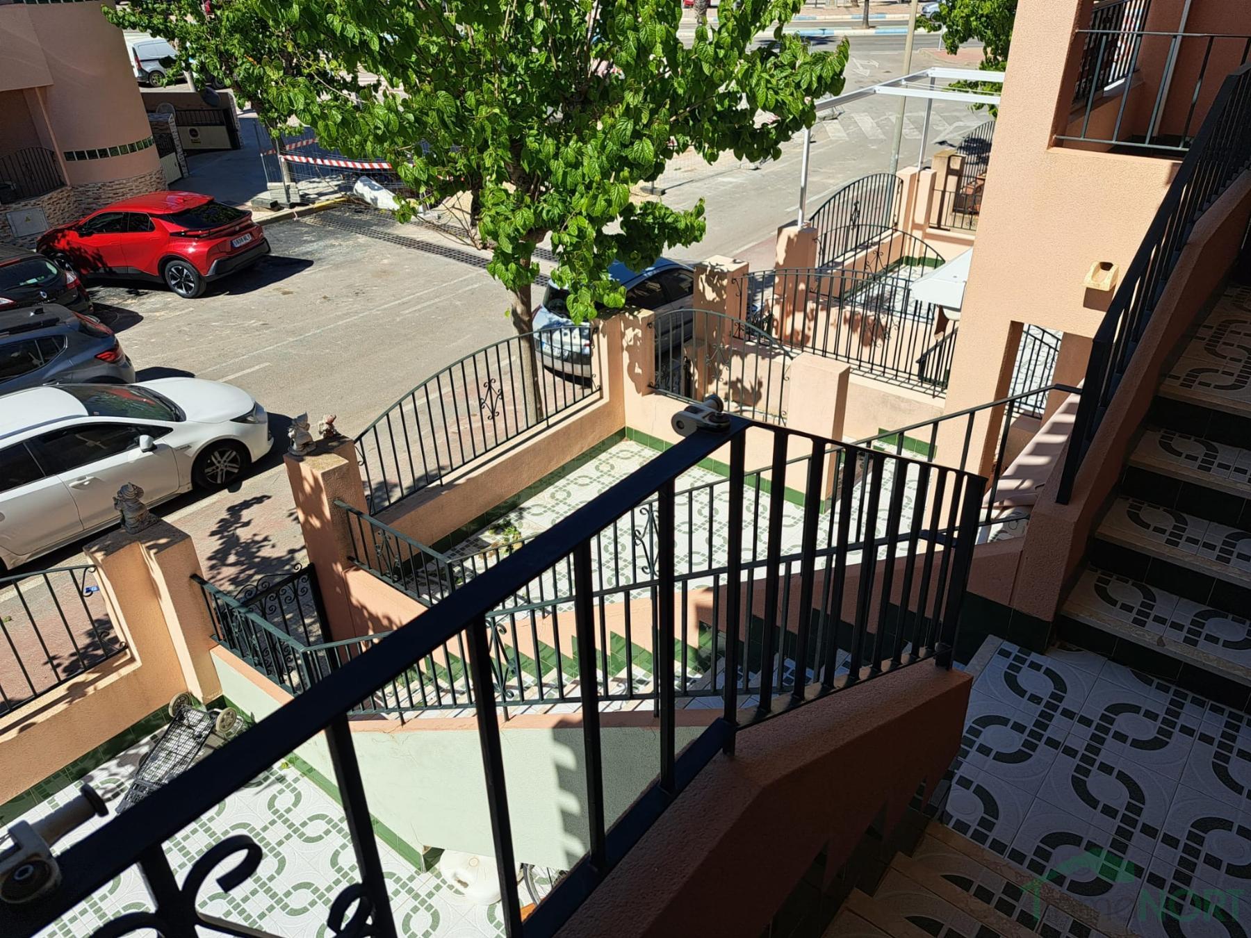 Venta de bungalow en Los Alcázares