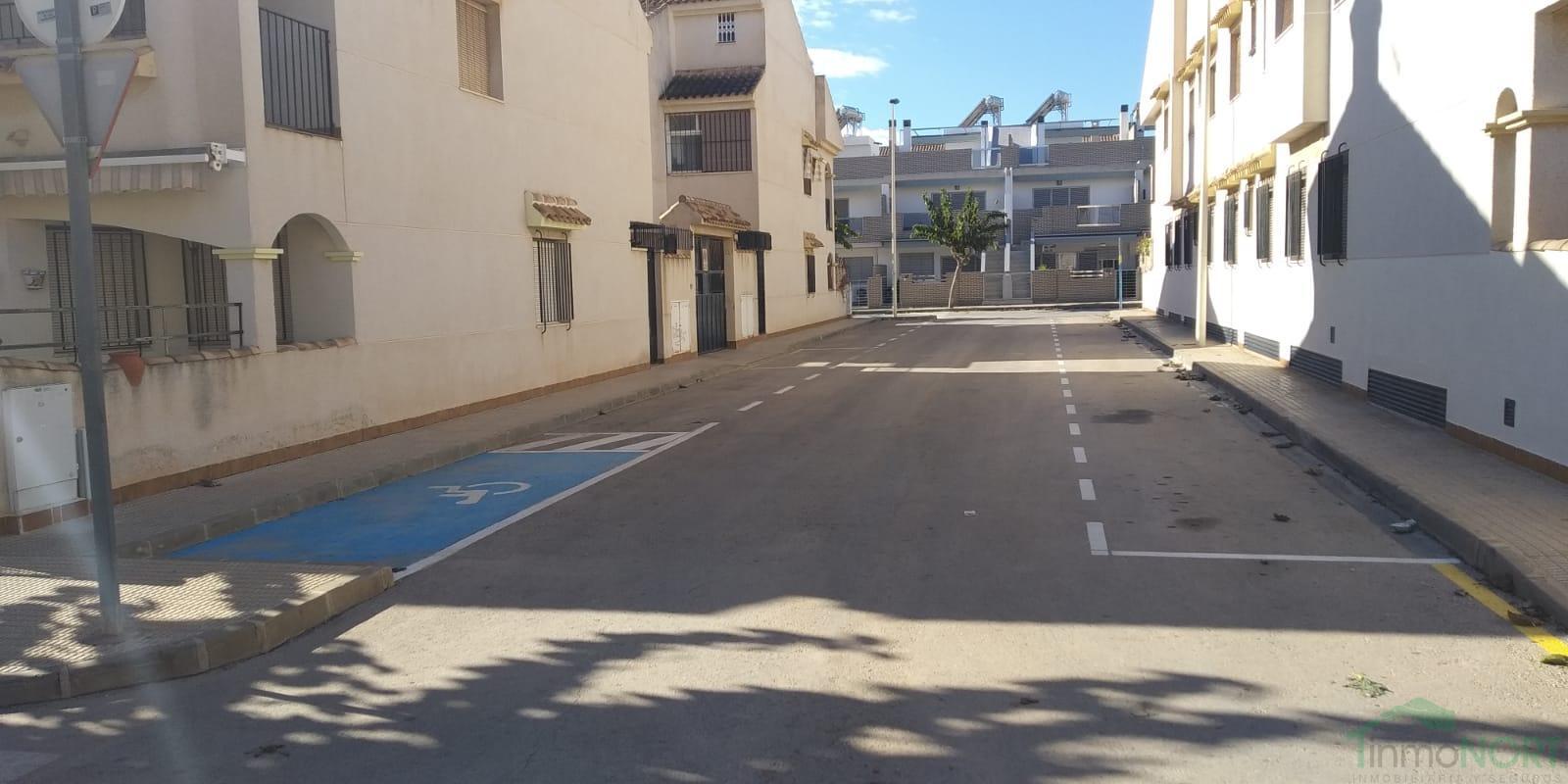 Venta de bungalow en Los Alcázares