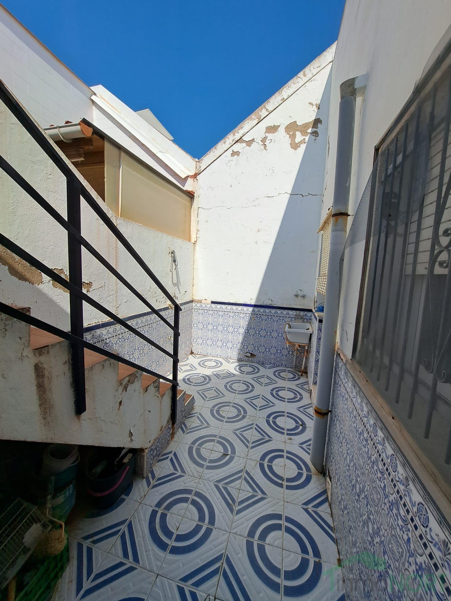 Venta de casa en Los Alcázares