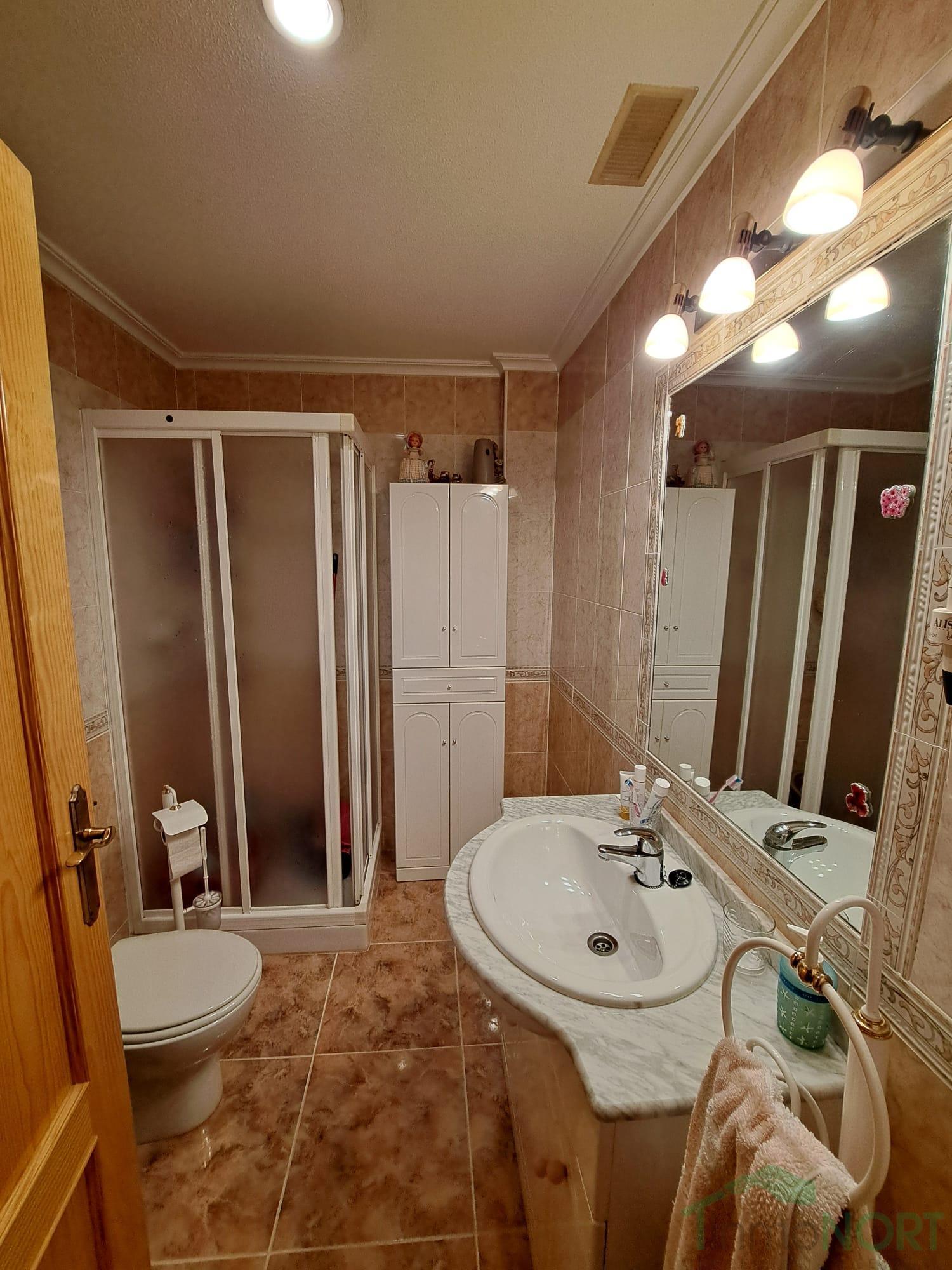 Venta de bungalow en Los Alcázares