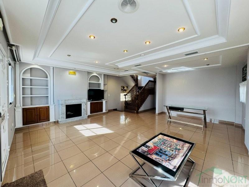 Venta de chalet en Alicante