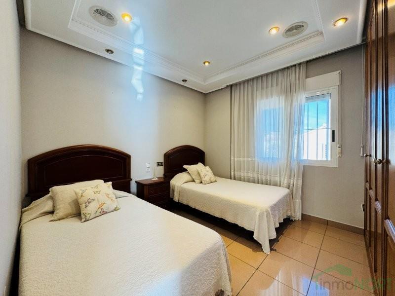 Venta de chalet en Alicante