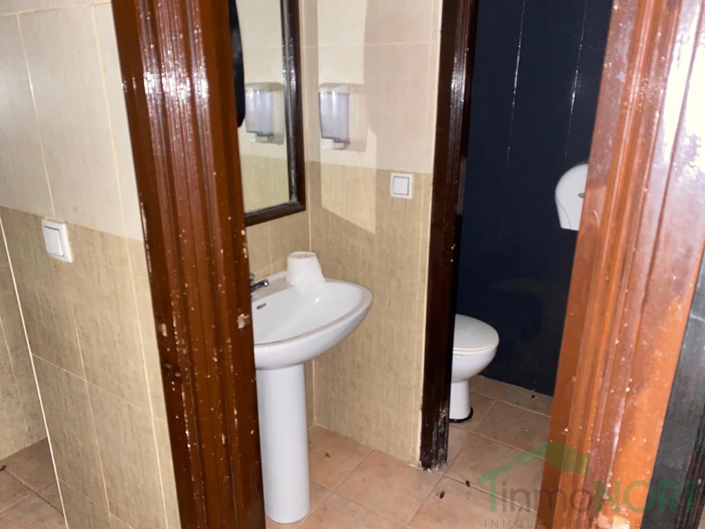 For sale of commercial in Cartagena