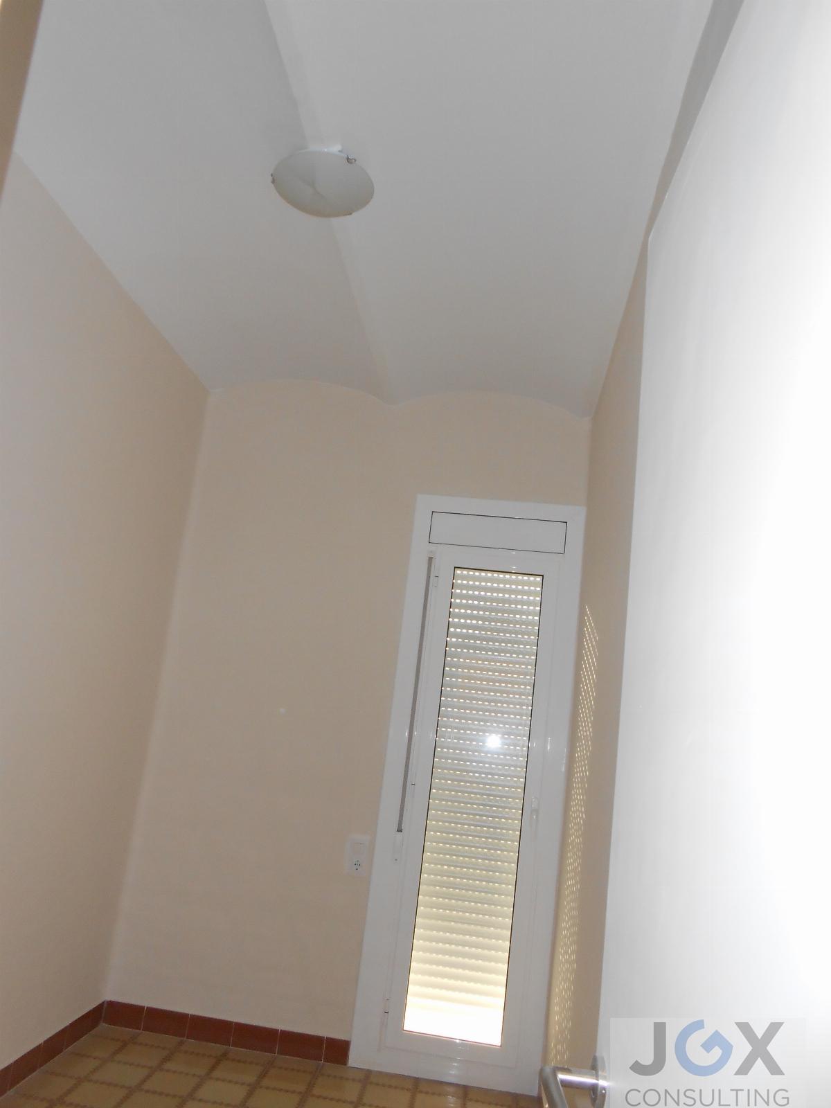 For sale of flat in Badalona