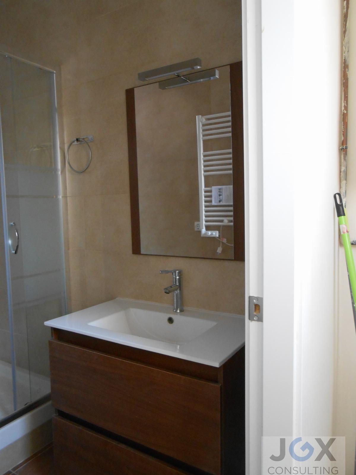 For sale of flat in Badalona