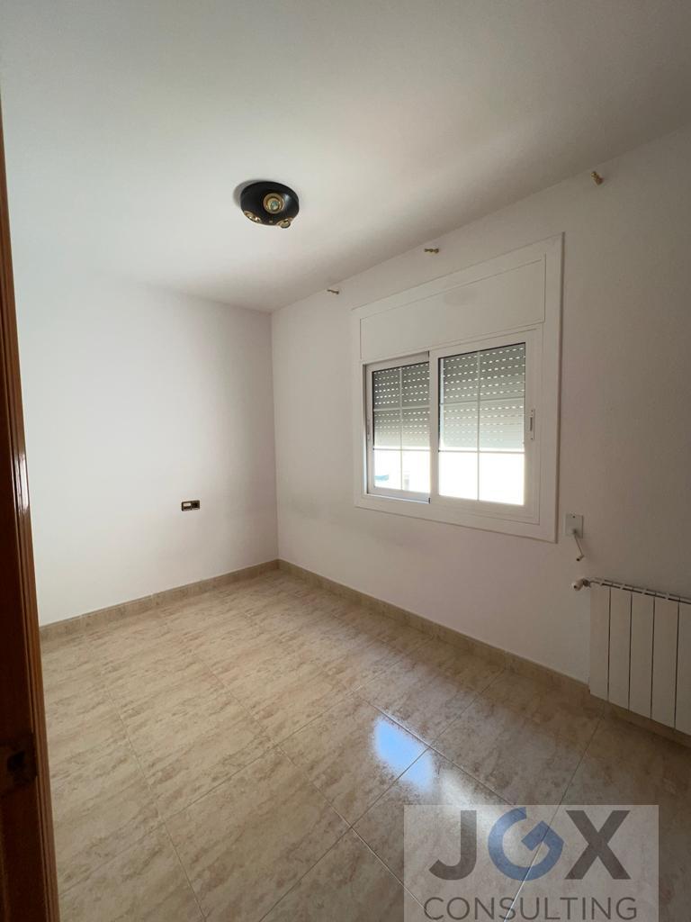 For sale of flat in Badalona